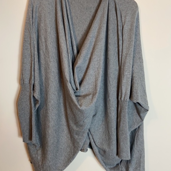 CRISSCROSS long sleeve lightweight sweater - Picture 6 of 6